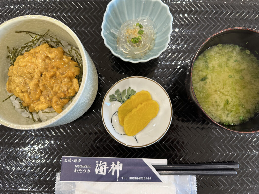 海神(わだつみ)うに丼Ｂ